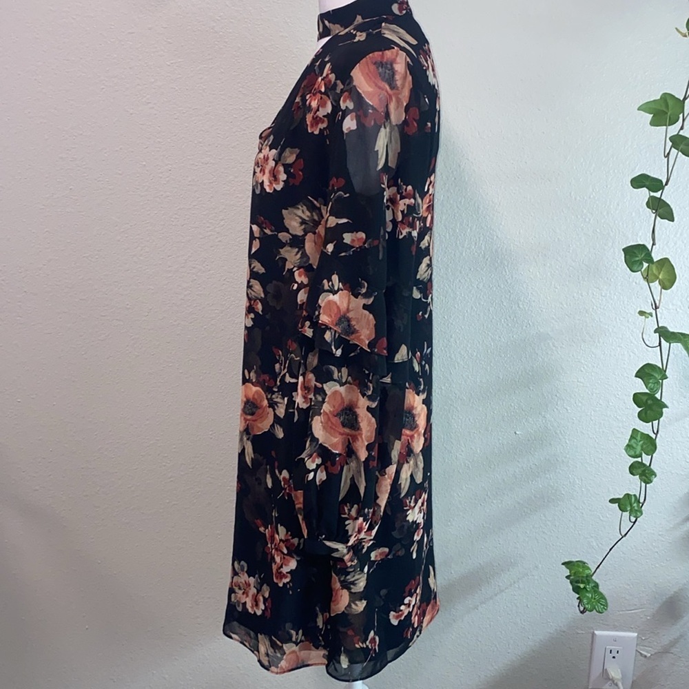 White House Black Market Orange Sheath Dress with Bell Sleeves, Women's Sz Small - Picture 5 of 11